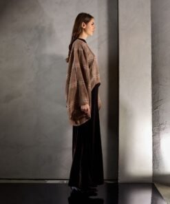 Alternative view of LOOK/17
